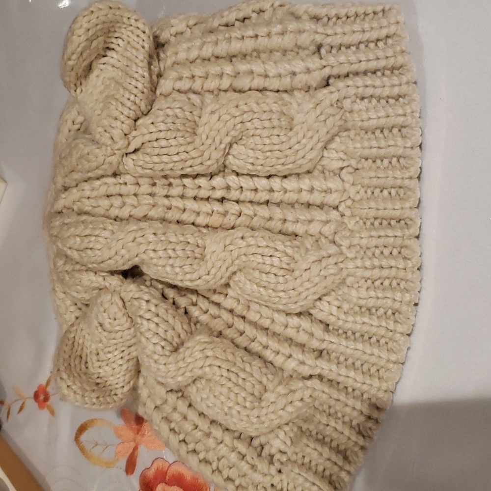 Woman cat ear hat